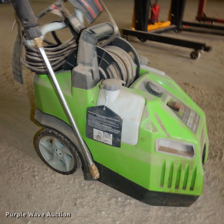 image for item JJ9859 Greenworks  pressure washer