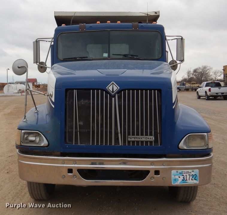 image for item JJ9862 1998 International 9400  dump truck