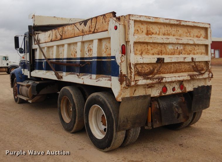 image for item JJ9862 1998 International 9400  dump truck