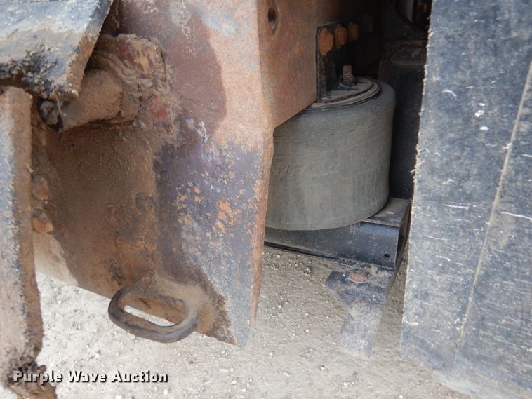 image for item JJ9862 1998 International 9400  dump truck