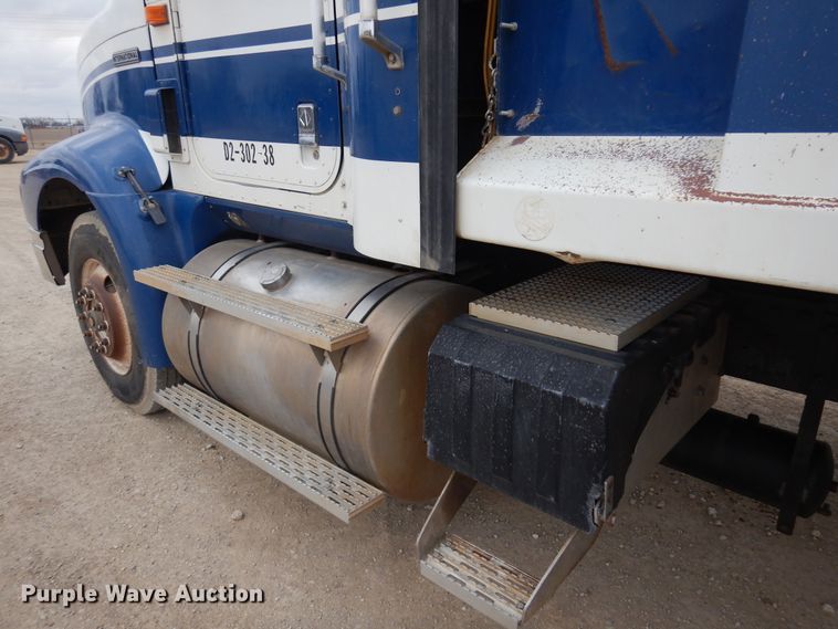 image for item JJ9862 1998 International 9400  dump truck