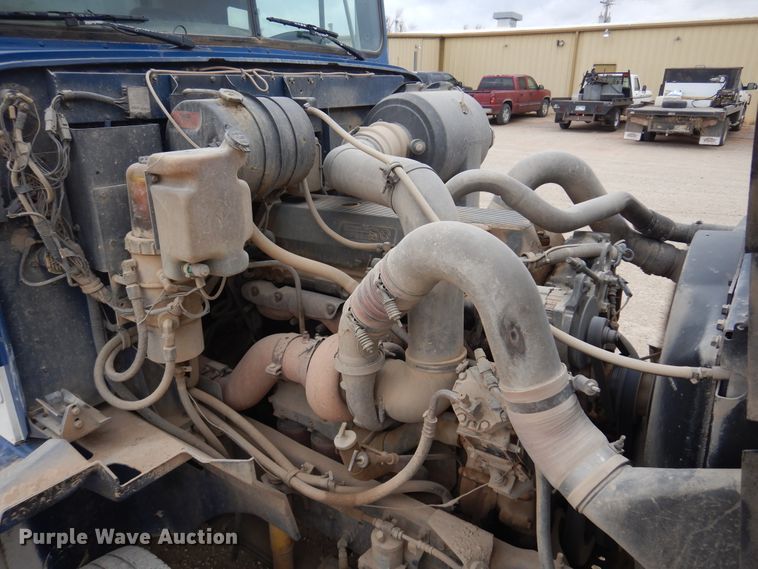 image for item JJ9862 1998 International 9400  dump truck