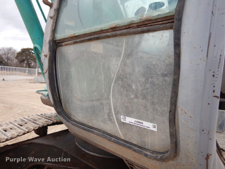 image for item JJ9866 Kobelco SK200  excavator