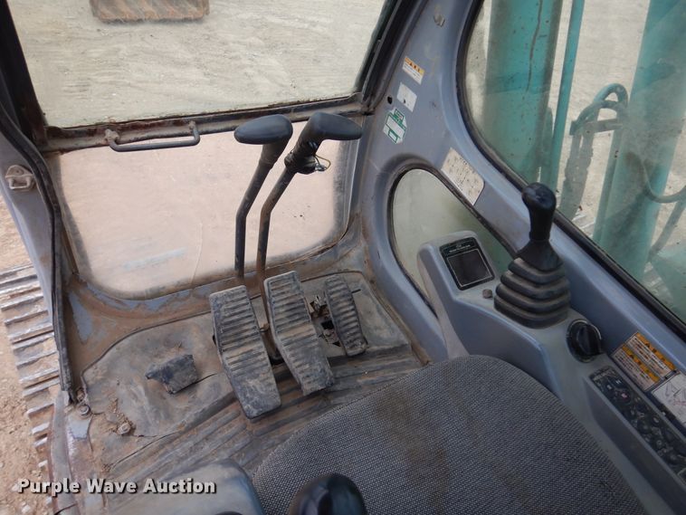 image for item JJ9866 Kobelco SK200  excavator