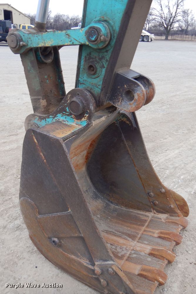 image for item JJ9866 Kobelco SK200  excavator