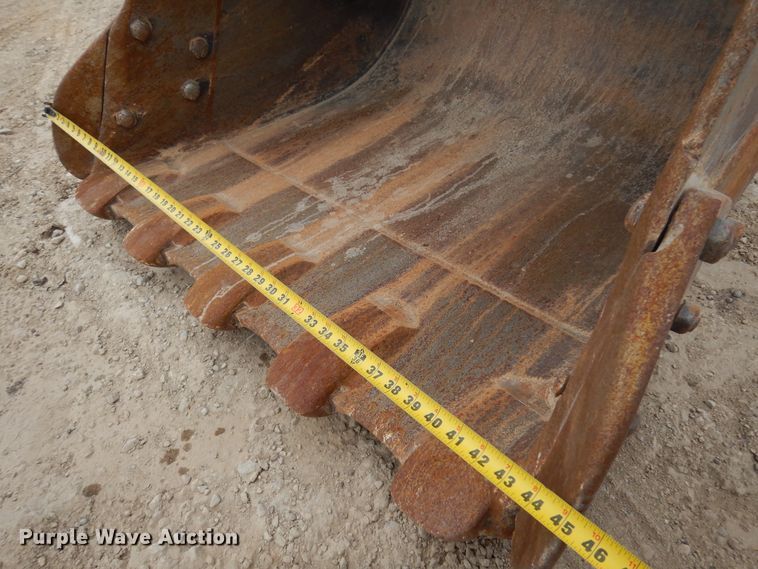 image for item JJ9866 Kobelco SK200  excavator