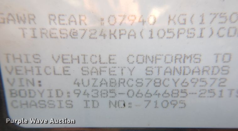 image for item JJ9889 2008 Thomas  school bus