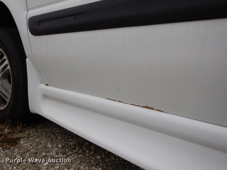 image for item JK9853 2003 Chevrolet Venture  van