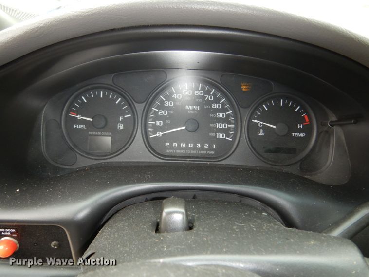 image for item JK9853 2003 Chevrolet Venture  van