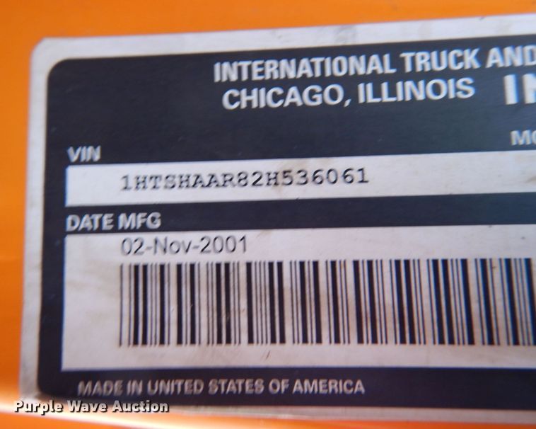 image for item JK9854 2002 International 4900  dump truck