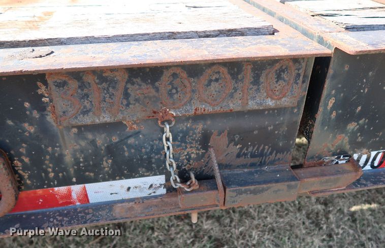 image for item JP9316 2007 Overbilt  tilt deck equipment trailer