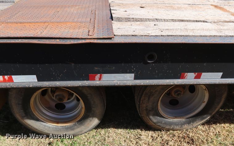 image for item JP9316 2007 Overbilt  tilt deck equipment trailer