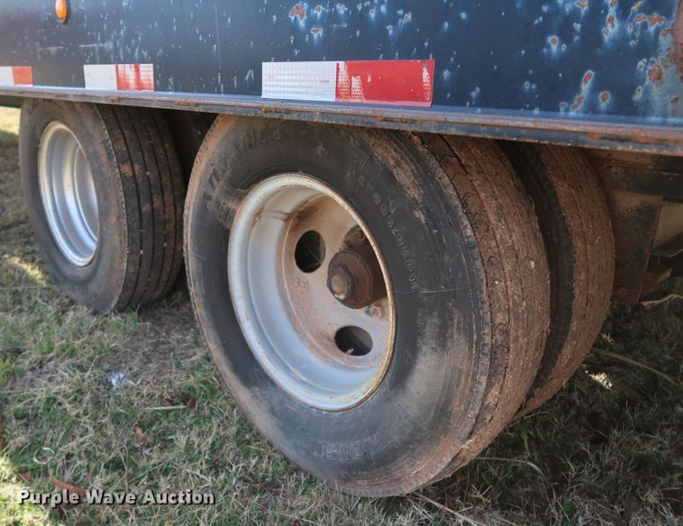 image for item JP9316 2007 Overbilt  tilt deck equipment trailer
