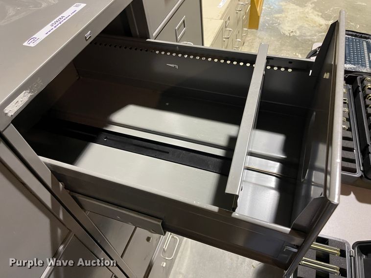 image for item JS9284 (5) filing cabinets