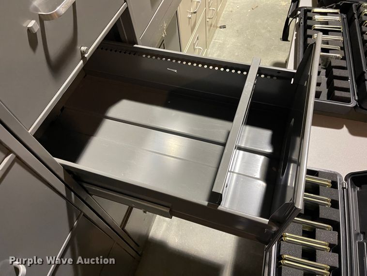 image for item JS9284 (5) filing cabinets