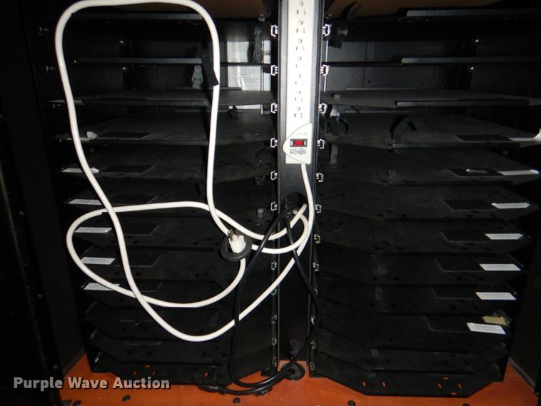 image for item JS9289 (3) charging stations