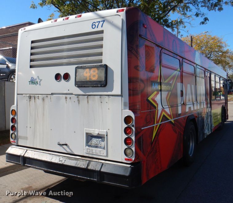 image for item JS9299 2004 Gillig G29B102N4  transit bus