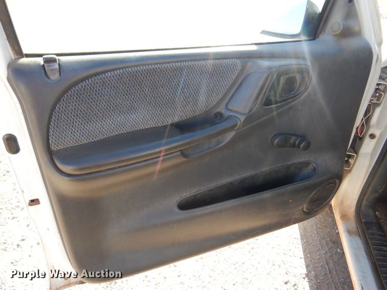 image for item KJ9460 1999 Dodge Dakota  pickup truck