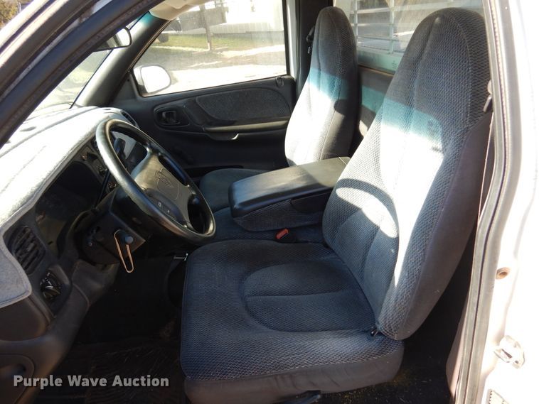 image for item KJ9460 1999 Dodge Dakota  pickup truck