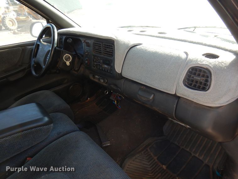 image for item KJ9460 1999 Dodge Dakota  pickup truck
