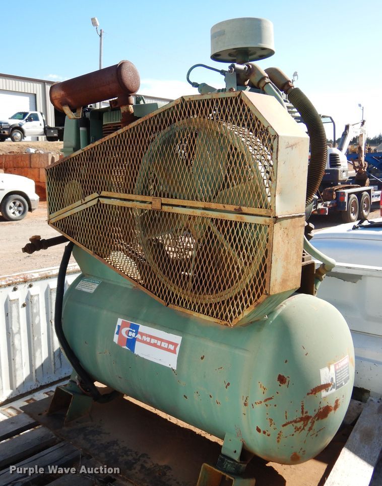 image for item KJ9461 Champion  air compressor