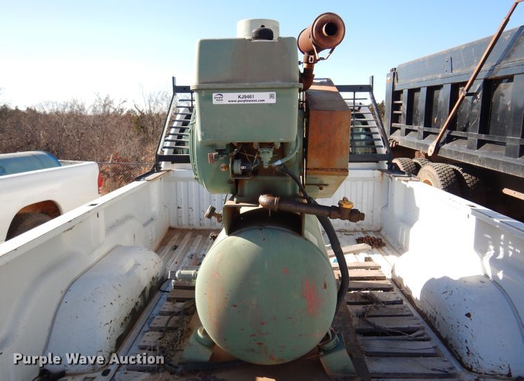 image for item KJ9461 Champion  air compressor