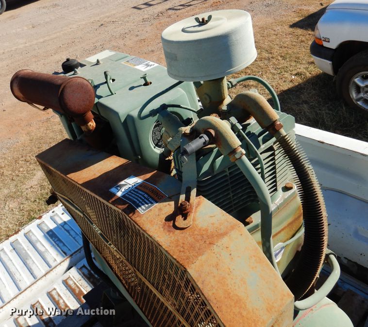 image for item KJ9461 Champion  air compressor