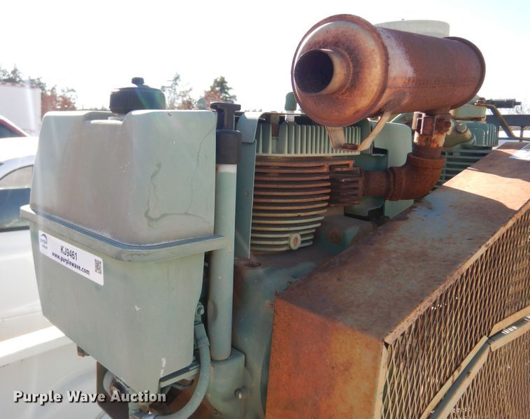 image for item KJ9461 Champion  air compressor