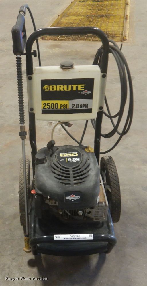 image for item KJ9463 Brute 020338  pressure washer