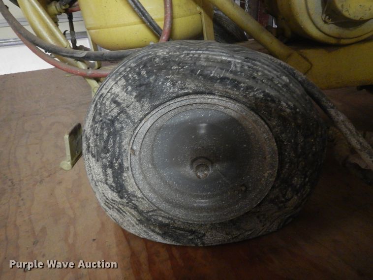 image for item KJ9466 MB 5-10 paint striper