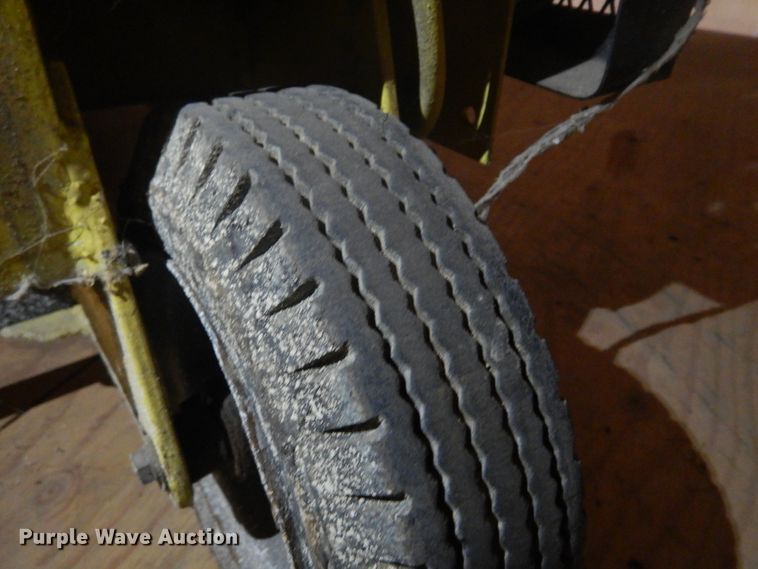 image for item KJ9466 MB 5-10 paint striper