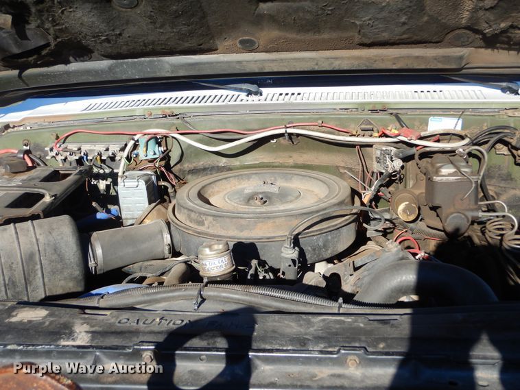 image for item KO9014 1985 Chevrolet D30  pickup truck