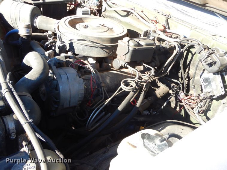 image for item KO9014 1985 Chevrolet D30  pickup truck