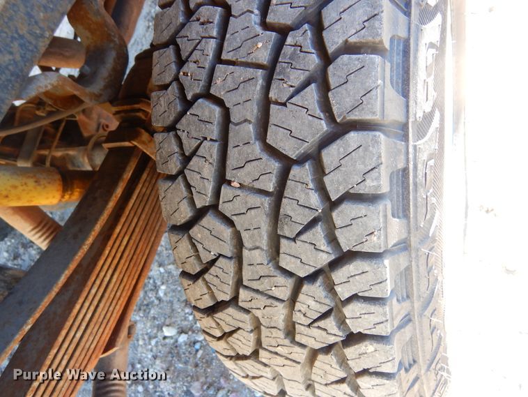 image for item KO9014 1985 Chevrolet D30  pickup truck