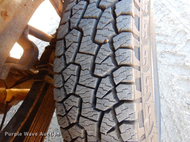 image for item KO9014 1985 Chevrolet D30  pickup truck