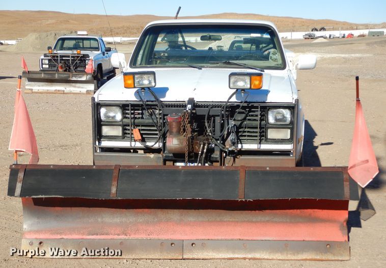 image for item KO9015 1985 Chevrolet D30  utility bed pickup truck