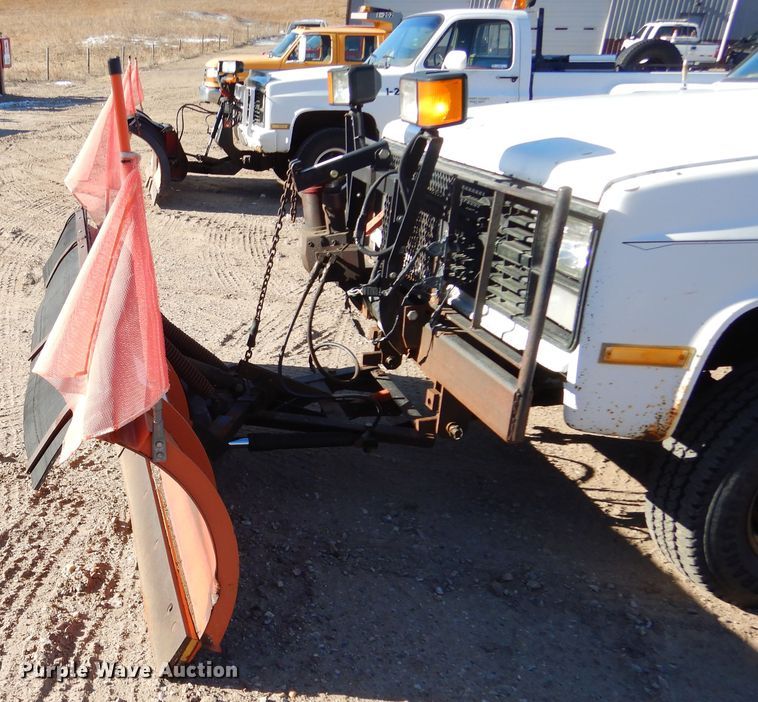 image for item KO9015 1985 Chevrolet D30  utility bed pickup truck