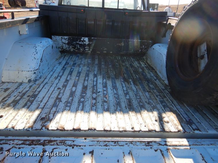 image for item KO9017 1984 Chevrolet D30  pickup truck