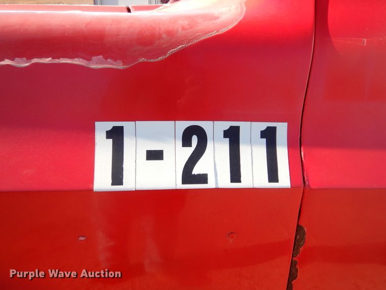 image for item KO9018 1984 Chevrolet D30  flatbed pickup truck