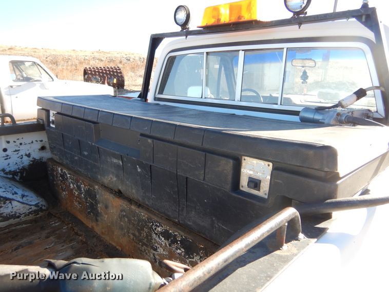 image for item KO9020 1985 Chevrolet D30  pickup truck