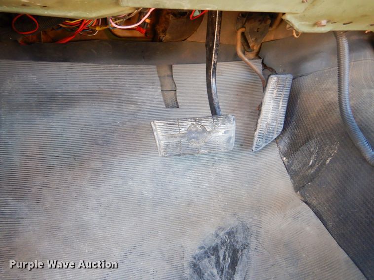 image for item KO9020 1985 Chevrolet D30  pickup truck