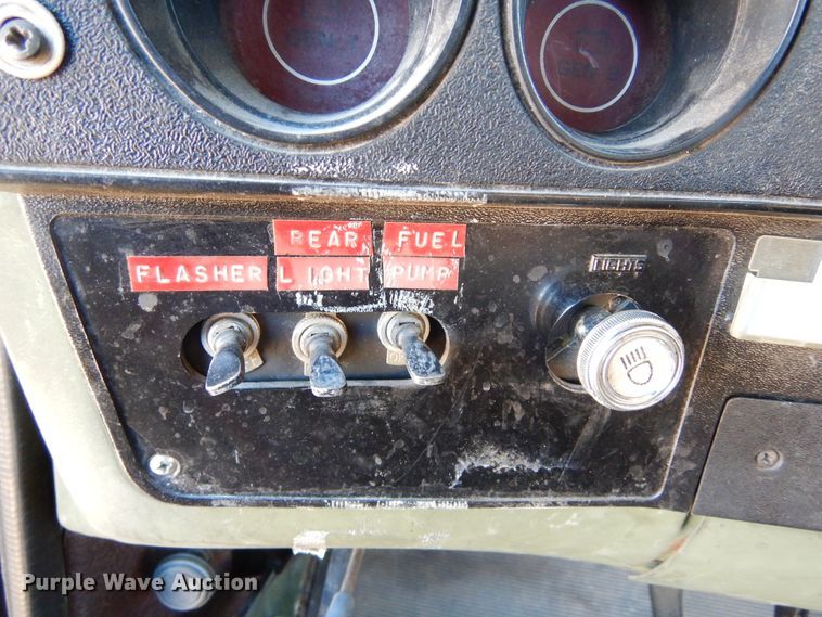 image for item KO9020 1985 Chevrolet D30  pickup truck