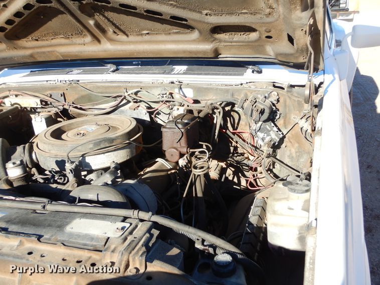 image for item KO9020 1985 Chevrolet D30  pickup truck