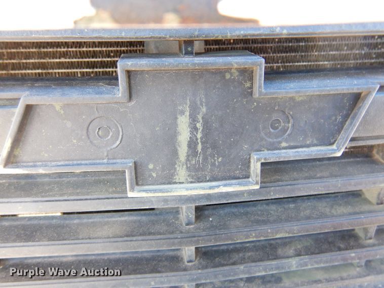 image for item KO9020 1985 Chevrolet D30  pickup truck