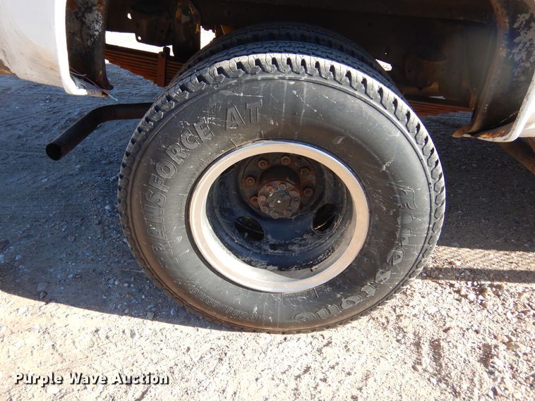 image for item KO9020 1985 Chevrolet D30  pickup truck