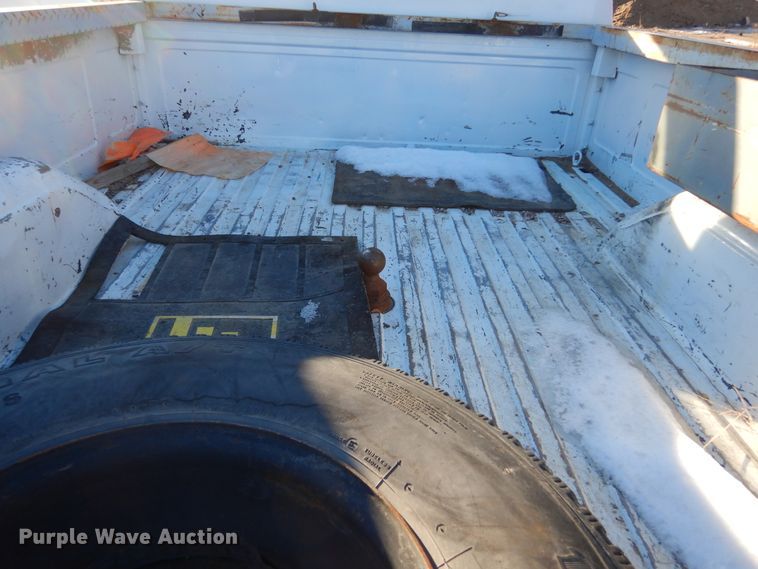 image for item KO9022 1986 Chevrolet D30  pickup truck