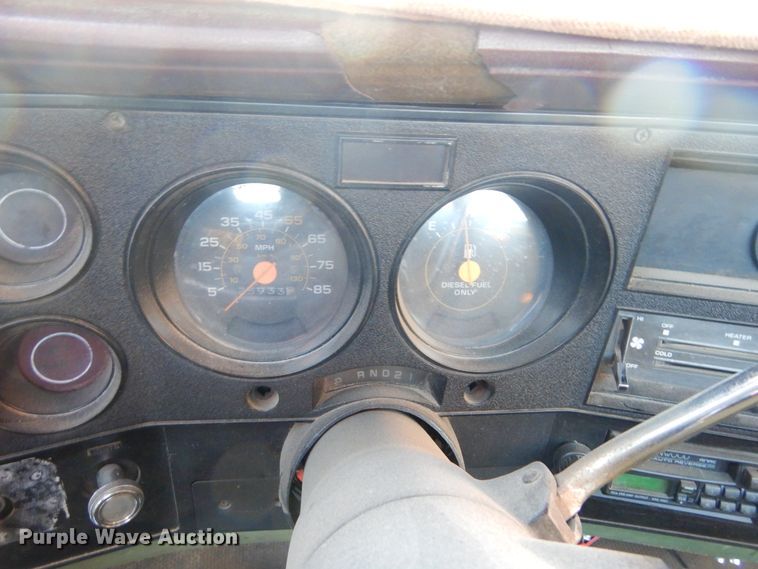 image for item KO9022 1986 Chevrolet D30  pickup truck