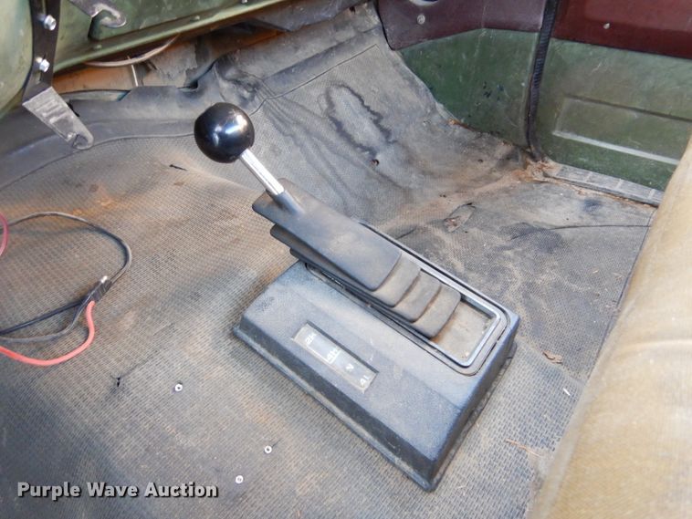 image for item KO9022 1986 Chevrolet D30  pickup truck