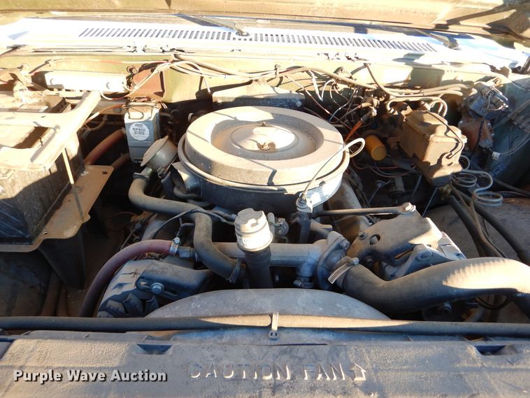 image for item KO9022 1986 Chevrolet D30  pickup truck