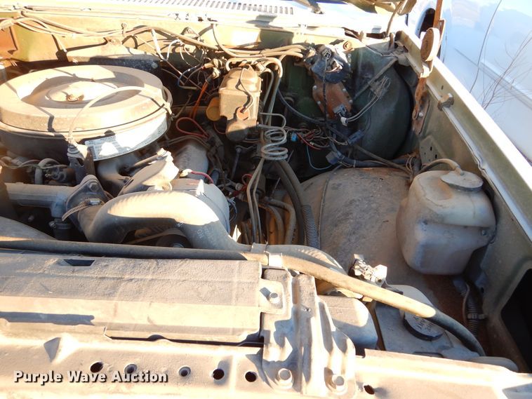 image for item KO9022 1986 Chevrolet D30  pickup truck